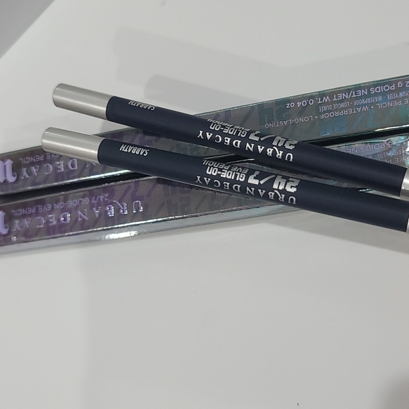40% SALE! ✅ 2 x Urban Decay SABBATH 24/7 Glide-On Pencils ✨ BNIBs - Picture 2 of 9